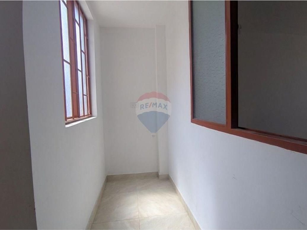 Casa de 6 alcobas en venta en Altavista, Bogotá, 480 m² · foto 5 de 16