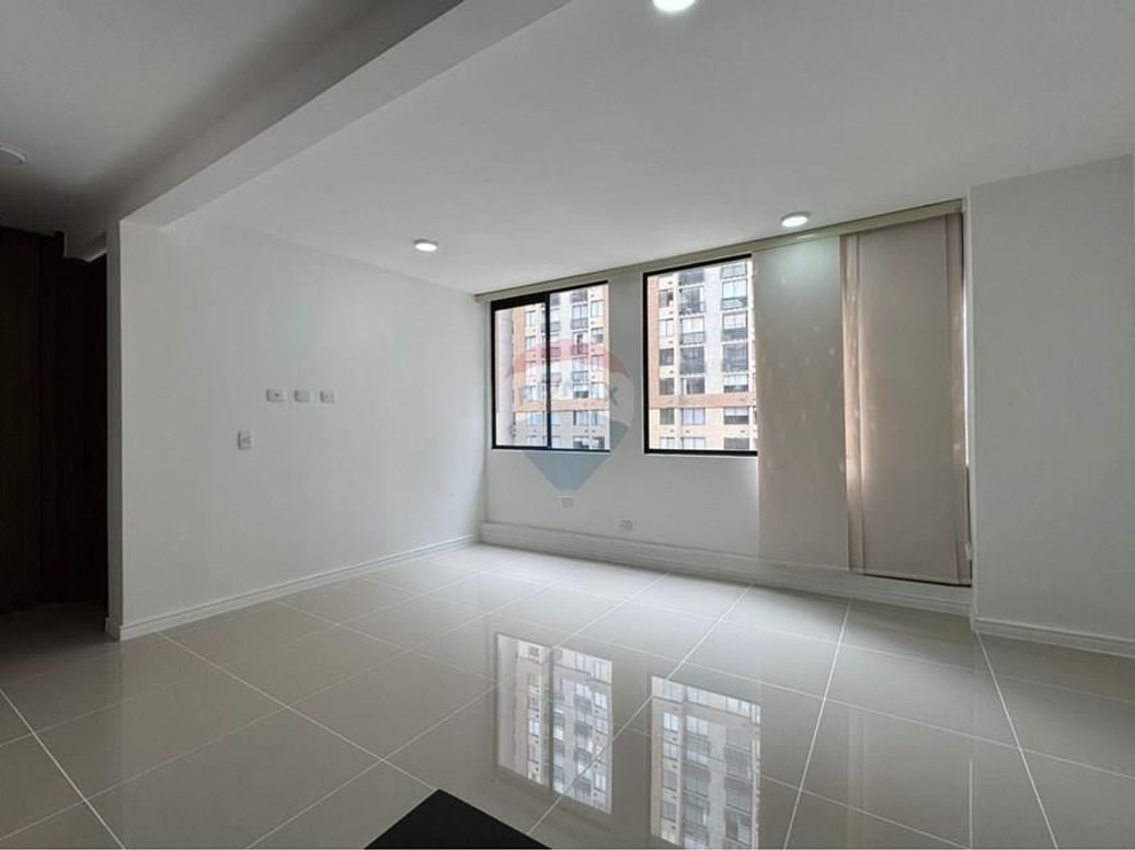 Apartamento de 2 alcobas en venta en Montevideo, Bogotá, 51 m² · foto 2 de 18