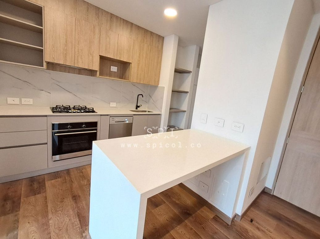 Apartamento de 2 alcobas en venta en Antiguo Country, Bogotá, 72 m² · foto 3 de 20