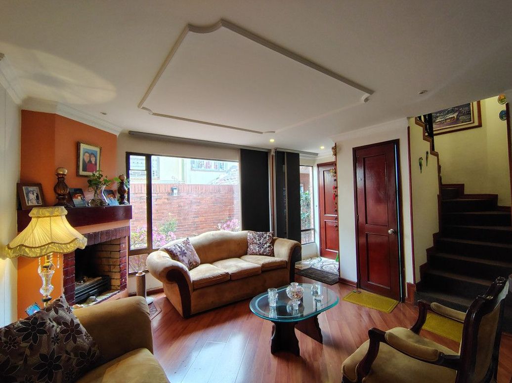 Casa de 3 alcobas en venta en Caobos Salazar, Bogotá, 107 m² · foto 6 de 20