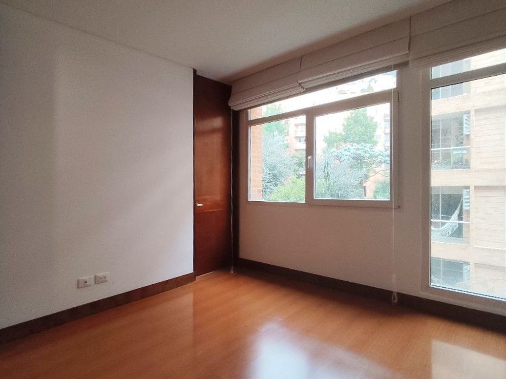 Apartamento de 2 alcobas en venta en Bosque Calderón, Bogotá, 108 m² · foto 13 de 18