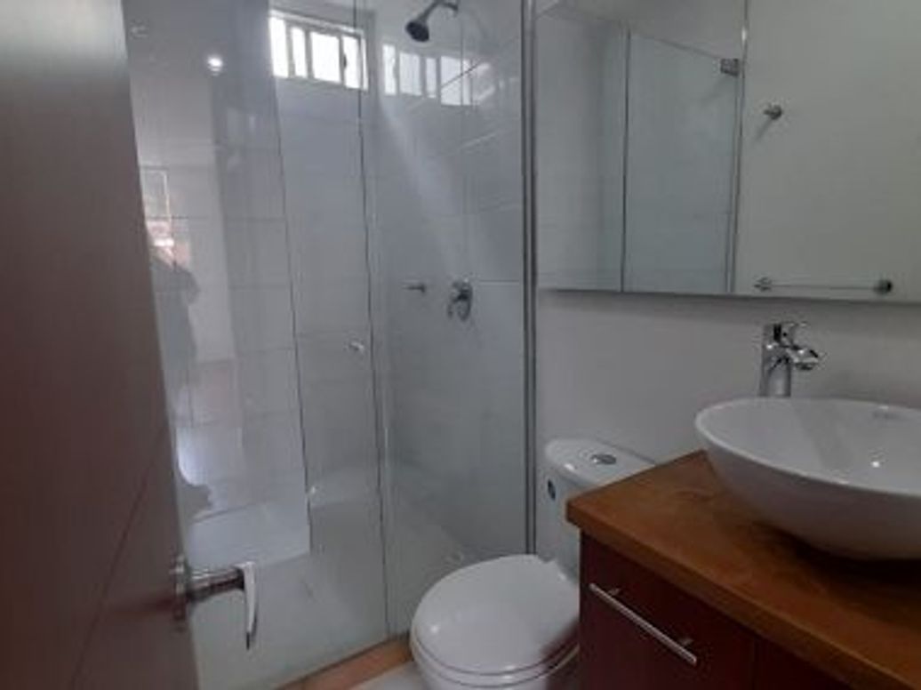 Apartaestudio en venta en Chapinero Alto, Bogotá, 41 m² · foto 9 de 20