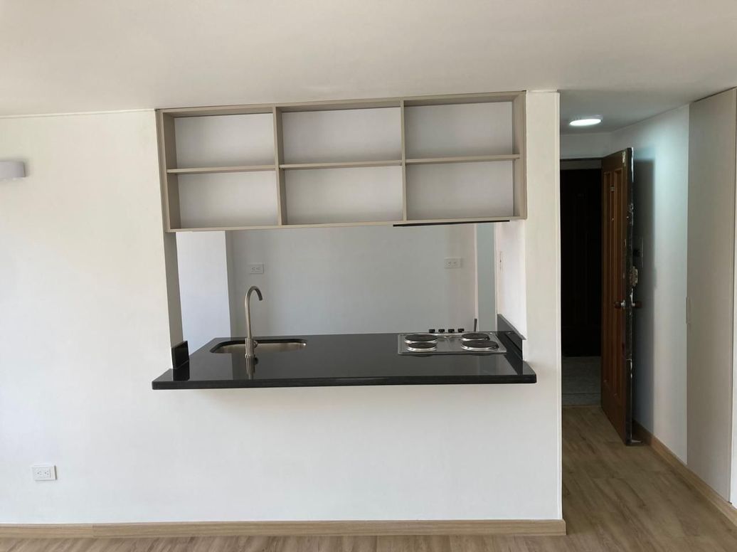 Apartaestudio en arriendo en María Cristina, Bogotá, 45 m² · foto 3 de 7