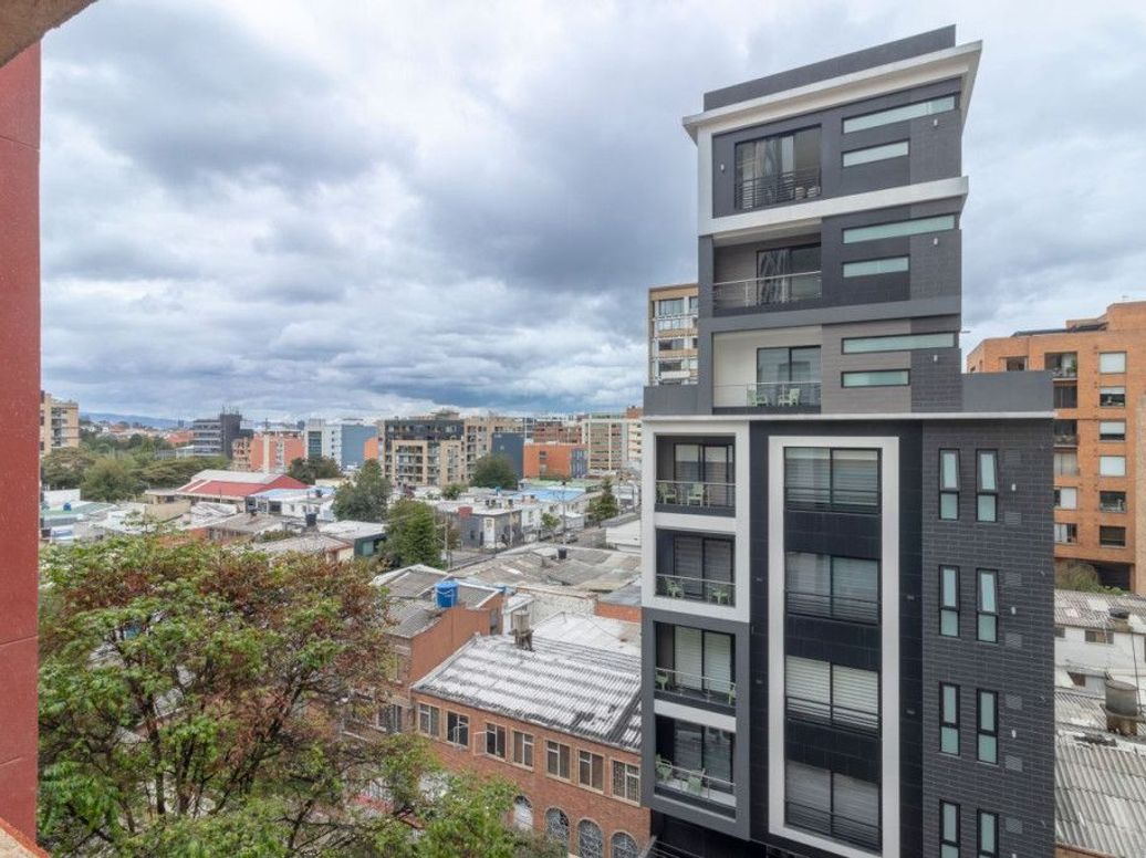 Apartamento de 3 alcobas en venta en Santa Barbara Oriental, Bogotá, 150 m² · foto 16 de 18