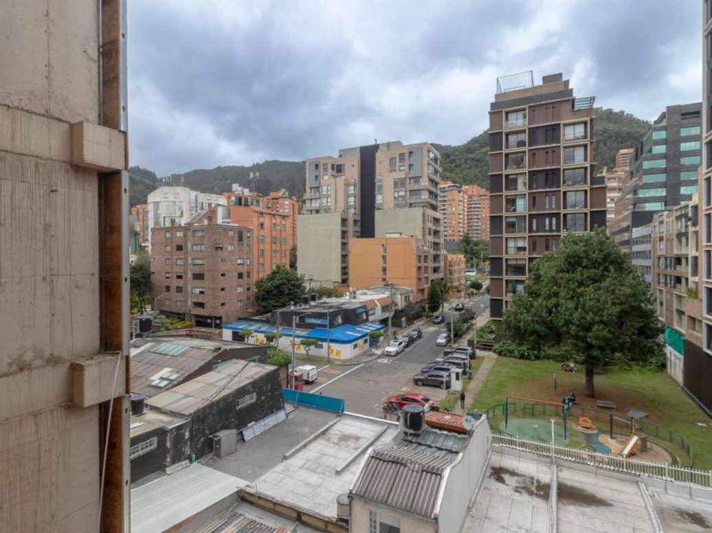 Apartamento de 3 alcobas en venta en Santa Barbara Oriental, Bogotá, 150 m² · foto 18 de 18