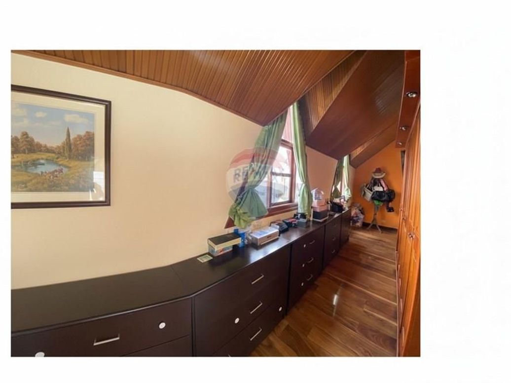 Casa de 3 alcobas en venta en San José De Bavaria, Bogotá, 373 m² · foto 13 de 20