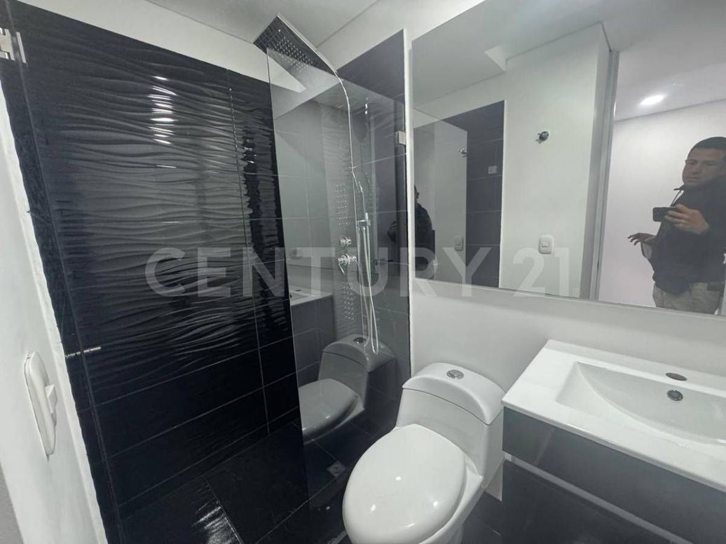 Apartamento de 1 alcoba en venta en Puente Aranda, Bogotá, 44 m² · foto 9 de 16
