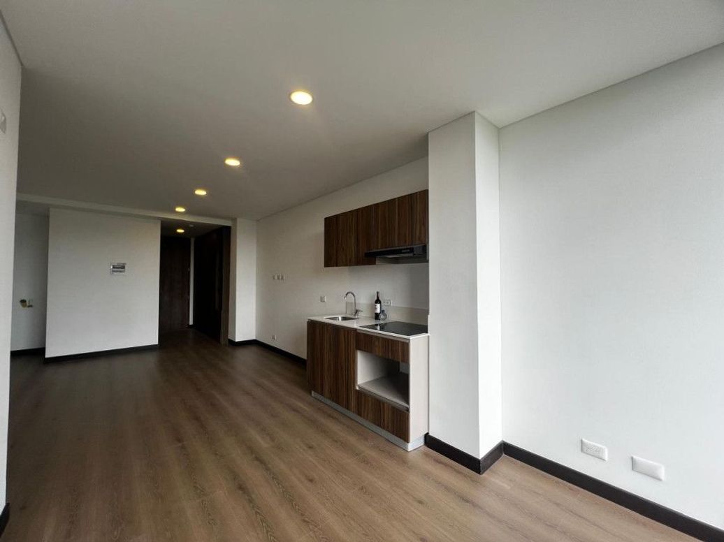 Apartaestudio en venta en Nuevo Contry, Bogotá, 35 m² · foto 4 de 11