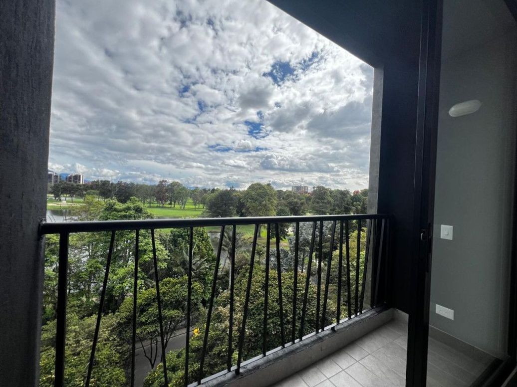 Apartaestudio en venta en Nuevo Contry, Bogotá, 35 m² · foto 6 de 11