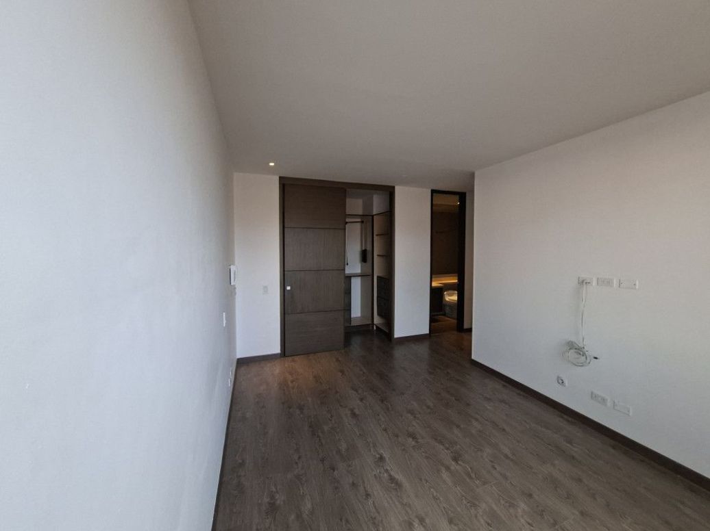 Apartamento de 3 alcobas en venta en Molinos Norte, Bogotá, 153 m² · foto 16 de 19