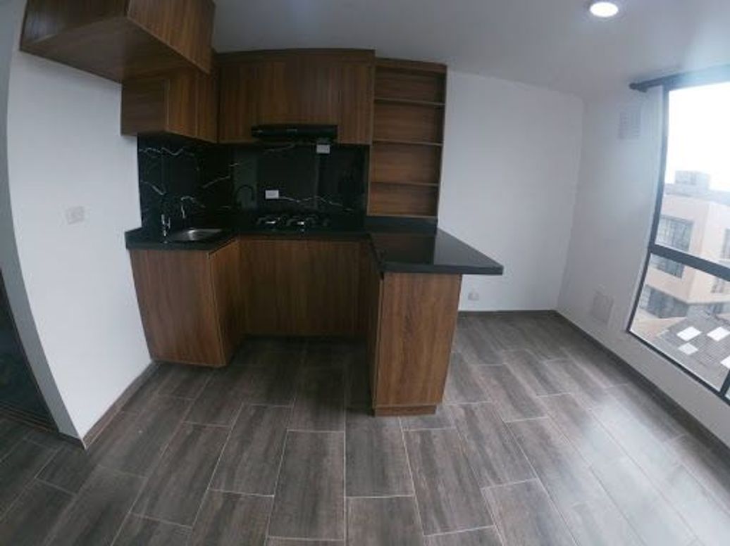Apartamento de 2 alcobas en arriendo en Ricaurte, Bogotá, 40 m² · foto 3 de 11