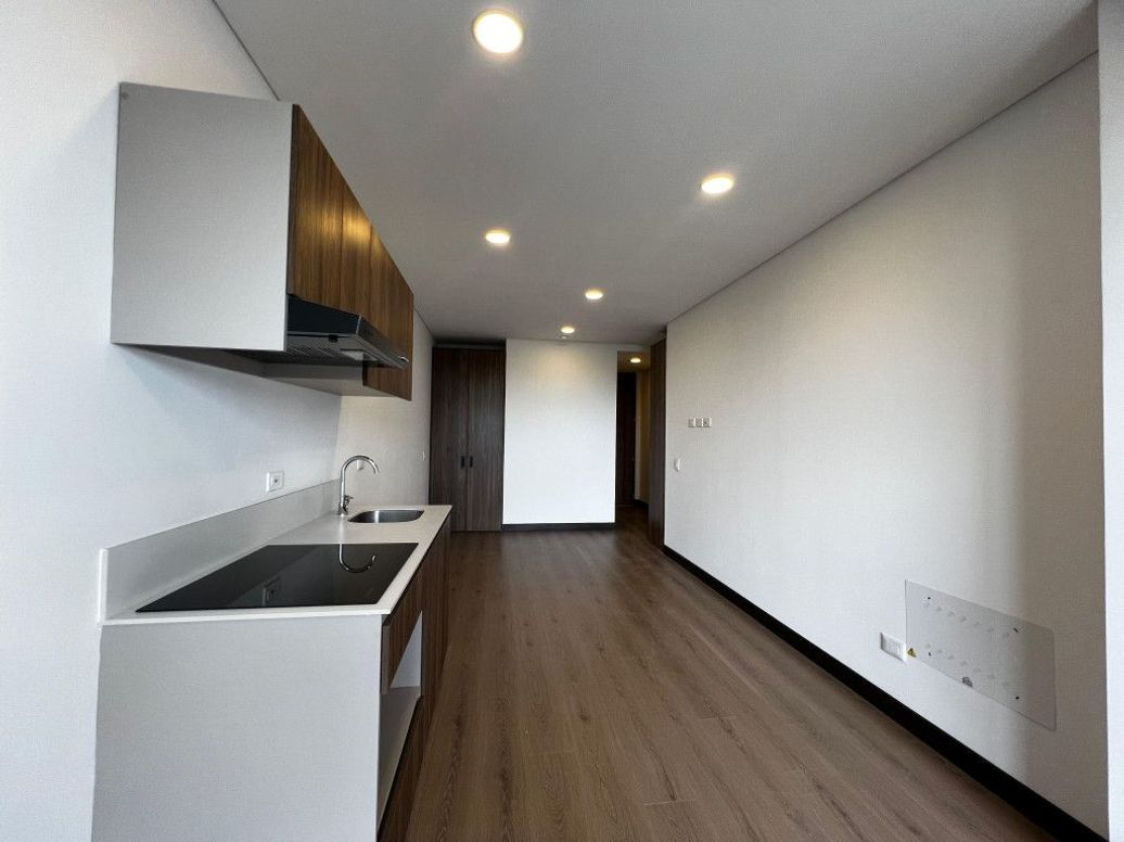 Apartaestudio en venta en Nuevo Contry, Bogotá, 33 m² · foto 3 de 9