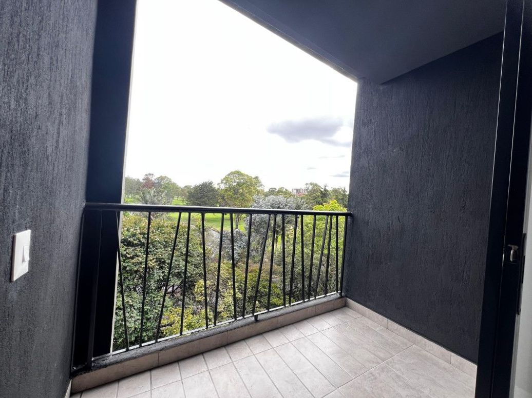 Apartaestudio en venta en Nuevo Contry, Bogotá, 33 m² · foto 4 de 9