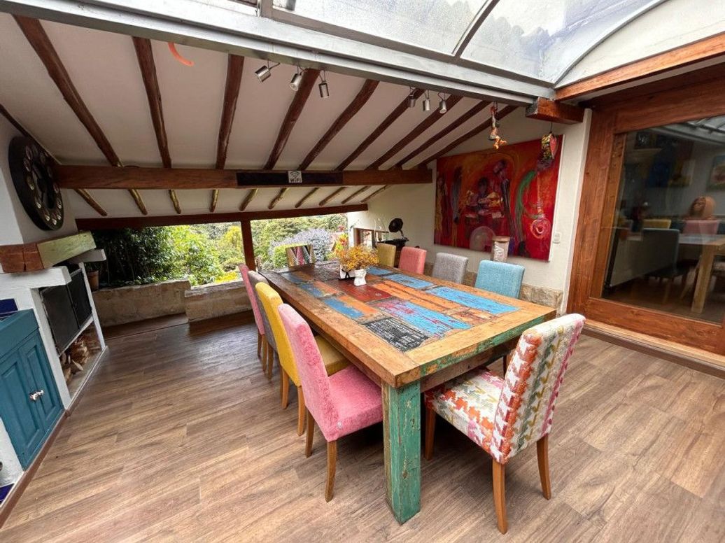 Casa de 4 alcobas en venta en Autopista Medellin, Bogotá, 415 m² · foto 8 de 20