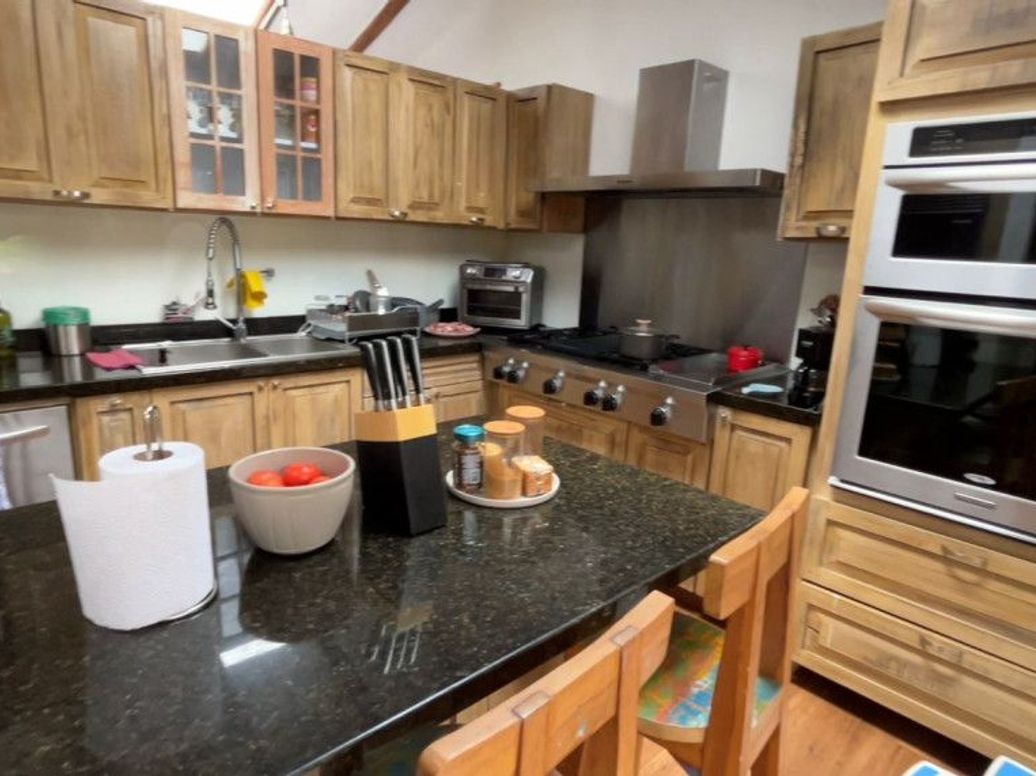 Casa de 4 alcobas en venta en Autopista Medellin, Bogotá, 415 m² · foto 11 de 20