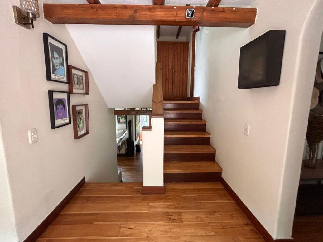 Casa de 4 alcobas en venta en Autopista Medellin, Bogotá, 415 m² · foto 13 de 20