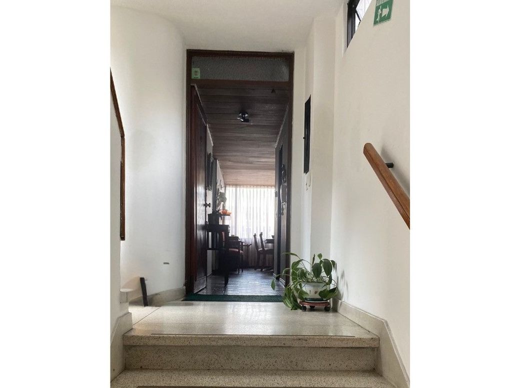 Apartamento de 3 alcobas en venta en San Luis, Bogotá, 97 m² · foto 4 de 20