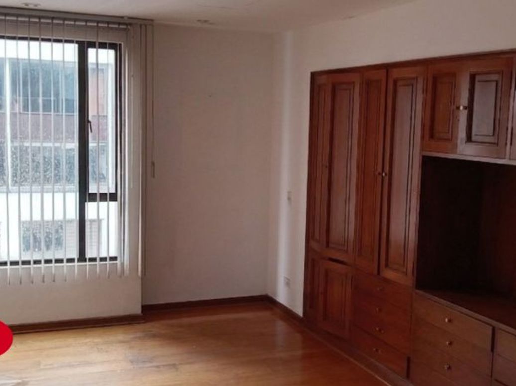 Apartamento de 5 alcobas en venta en Chico, Bogotá, 238 m² · foto 7 de 16