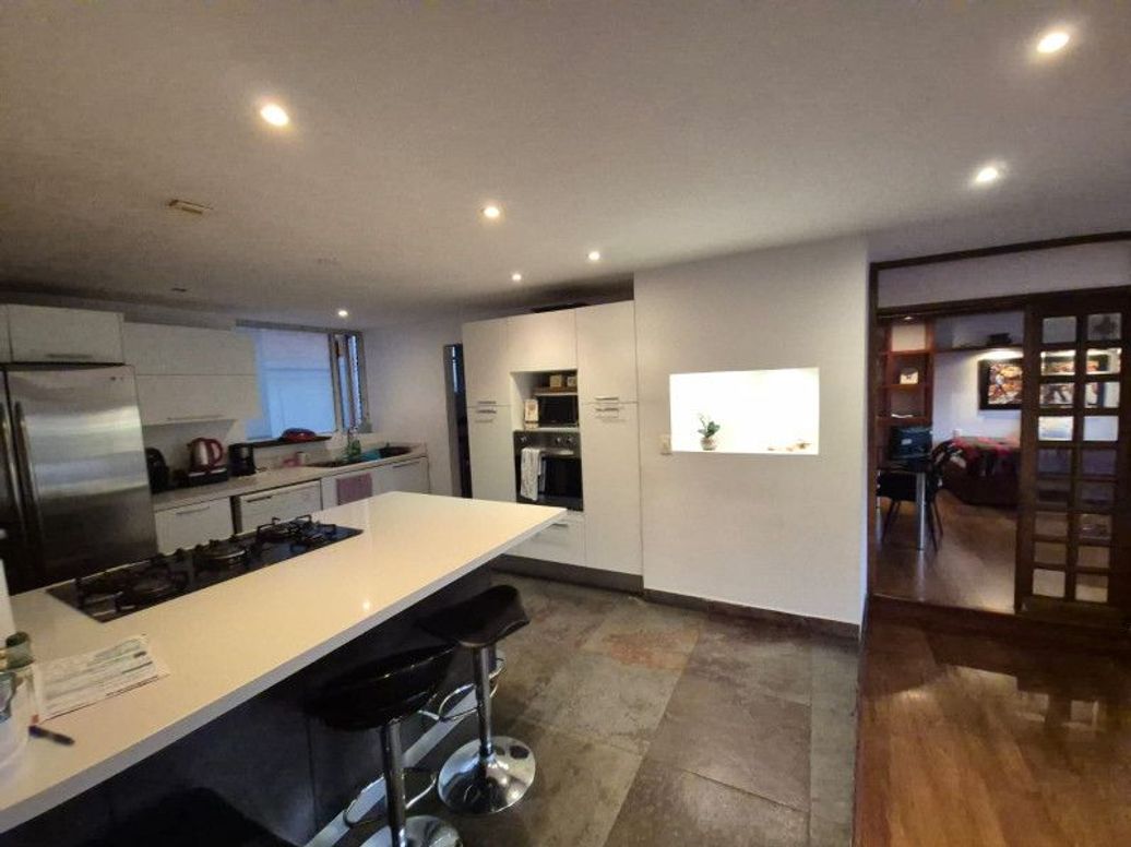 Apartamento de 4 alcobas en venta en Chico Norte Et. Iii, Bogotá, 196 m² · foto 6 de 20