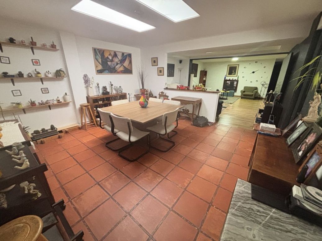 Casa de 7 alcobas en venta en Nuevo Contry, Bogotá, 339 m² · foto 5 de 20