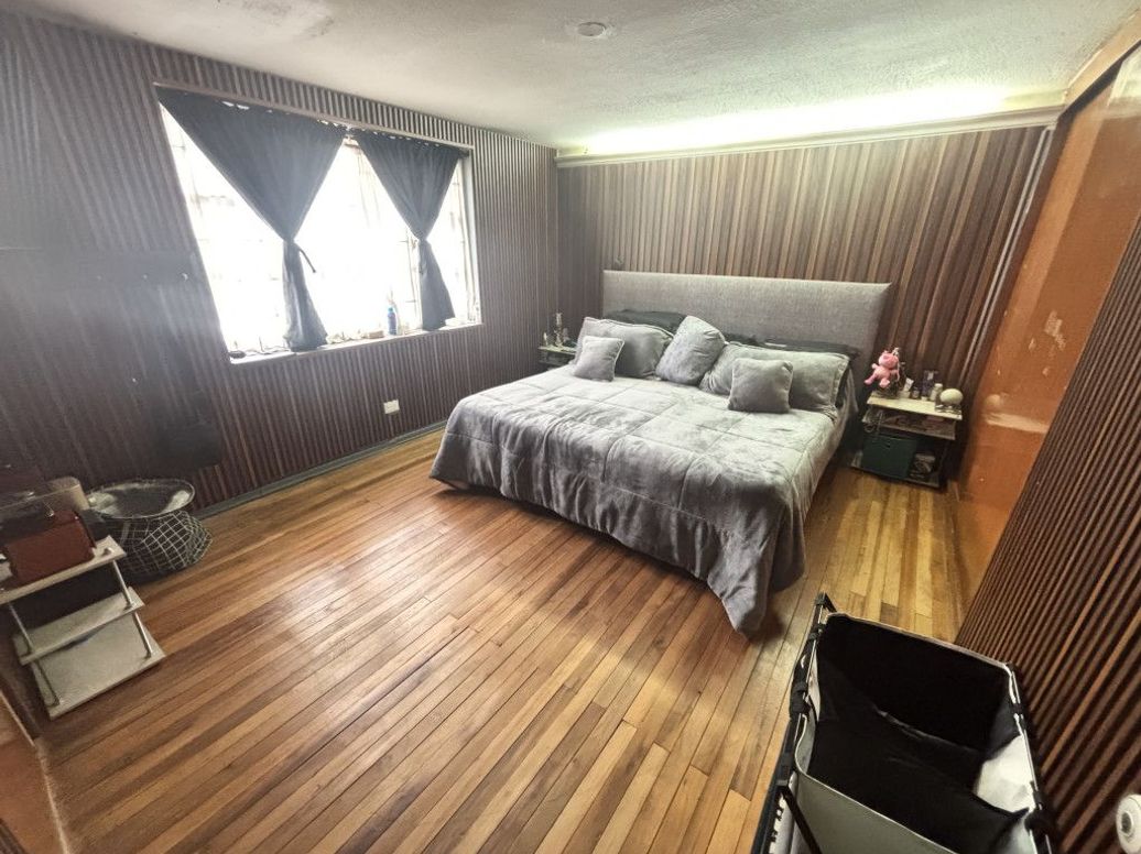 Casa de 7 alcobas en venta en Nuevo Contry, Bogotá, 339 m² · foto 15 de 20