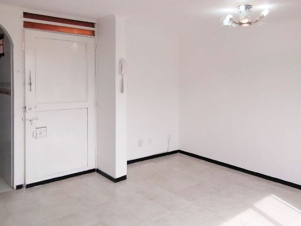 Apartamento de 3 alcobas en venta en Visión De Colombia, Bogotá, 54 m² · foto 4 de 13