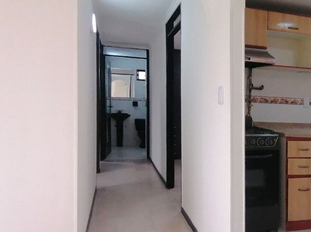 Apartamento de 3 alcobas en venta en Visión De Colombia, Bogotá, 54 m² · foto 7 de 13