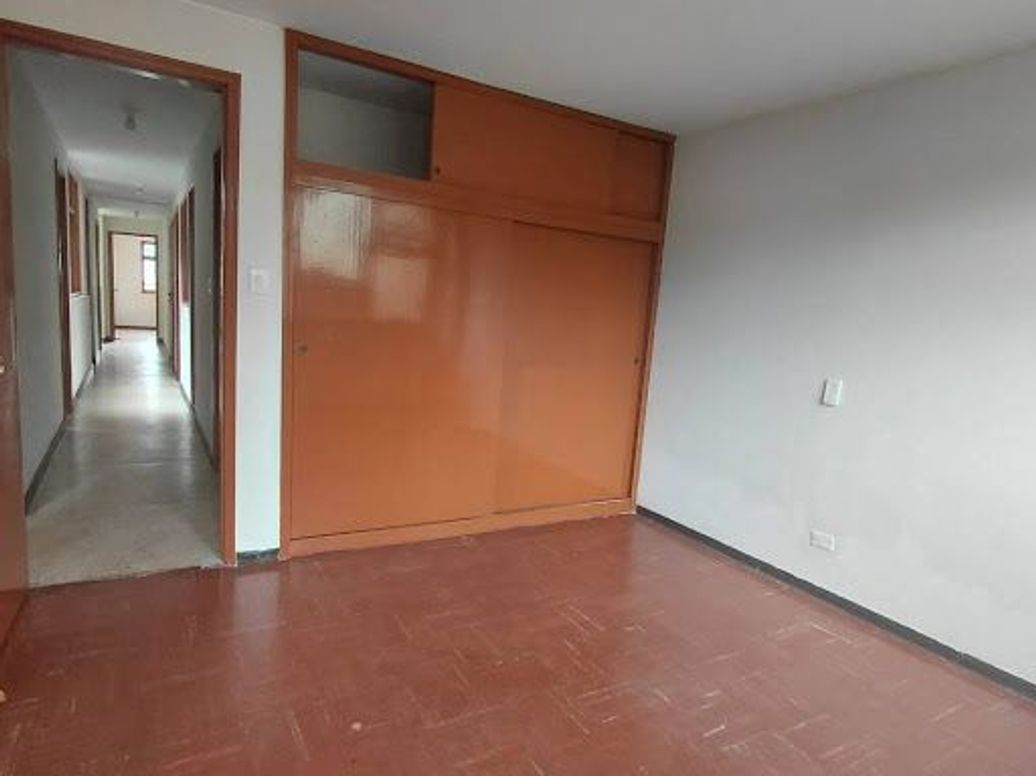 Apartamento de 3 alcobas en venta en Siete De Agosto, Bogotá, 108 m² · foto 12 de 20