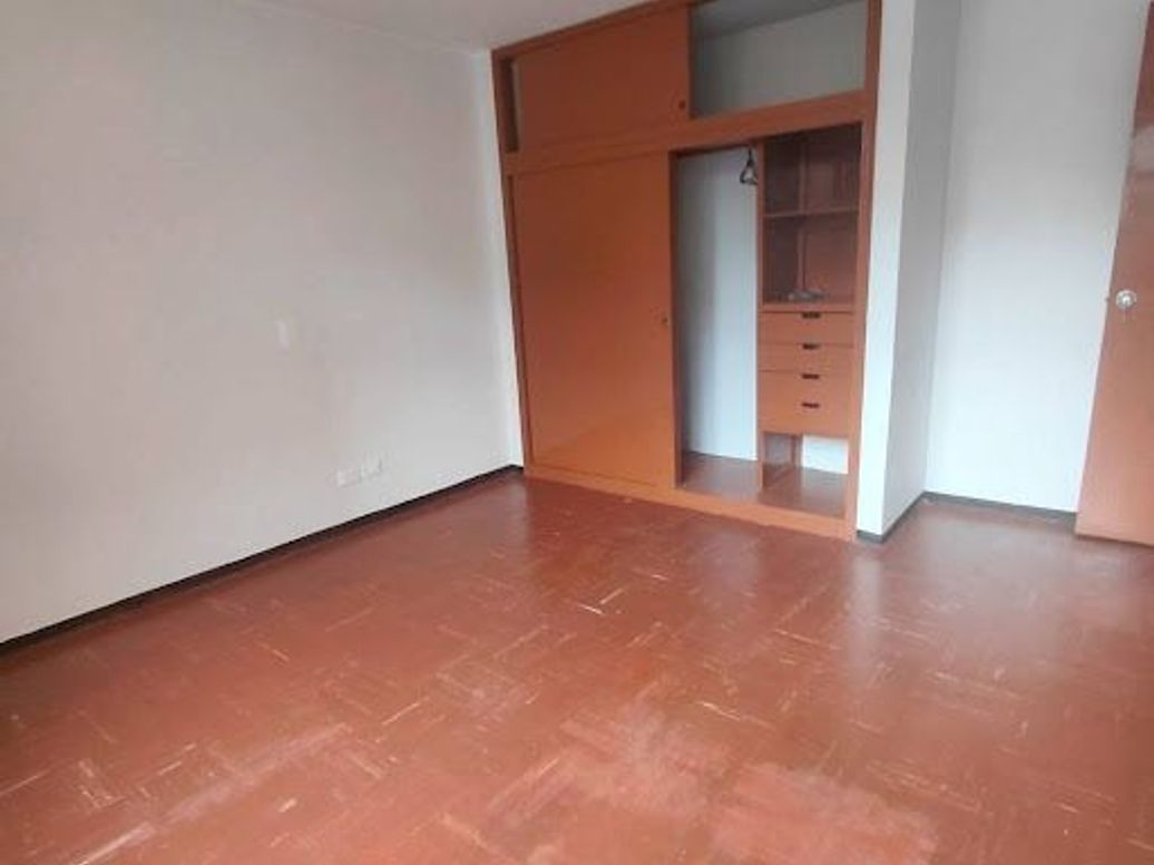 Apartamento de 3 alcobas en venta en Siete De Agosto, Bogotá, 108 m² · foto 13 de 20
