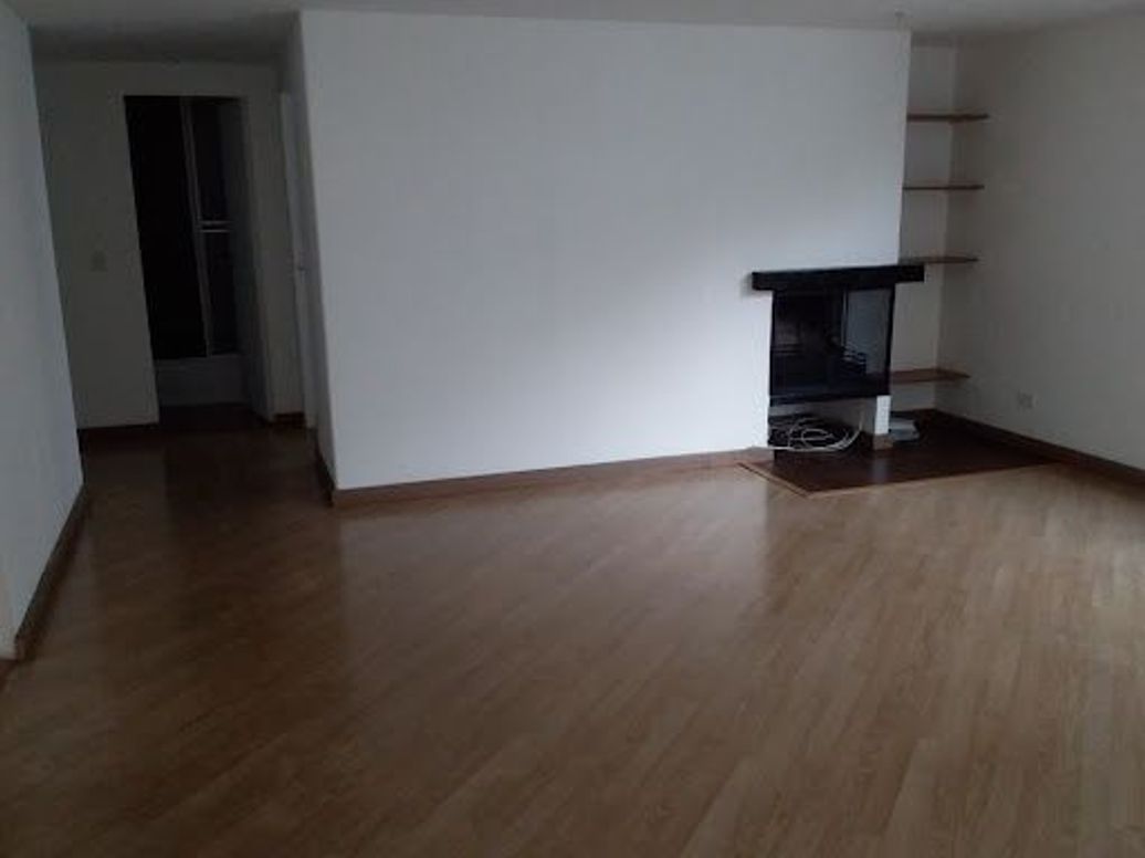 Apartamento de 2 alcobas en venta en Chapinero Alto, Bogotá, 88 m² · foto 3 de 19