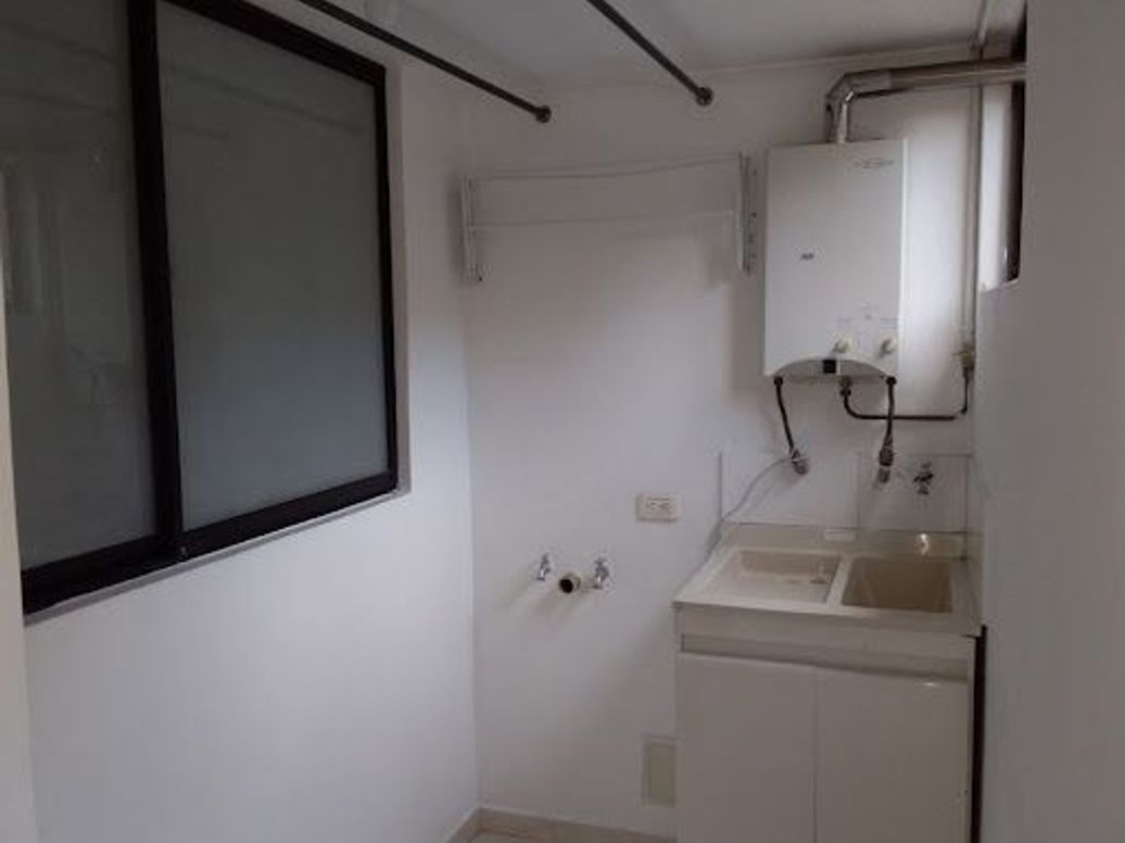 Apartamento de 2 alcobas en venta en Chapinero Alto, Bogotá, 88 m² · foto 14 de 19