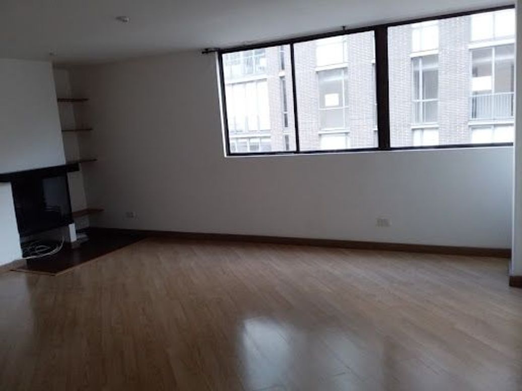 Apartamento de 2 alcobas en venta en Chapinero Alto, Bogotá, 88 m² · foto 4 de 19