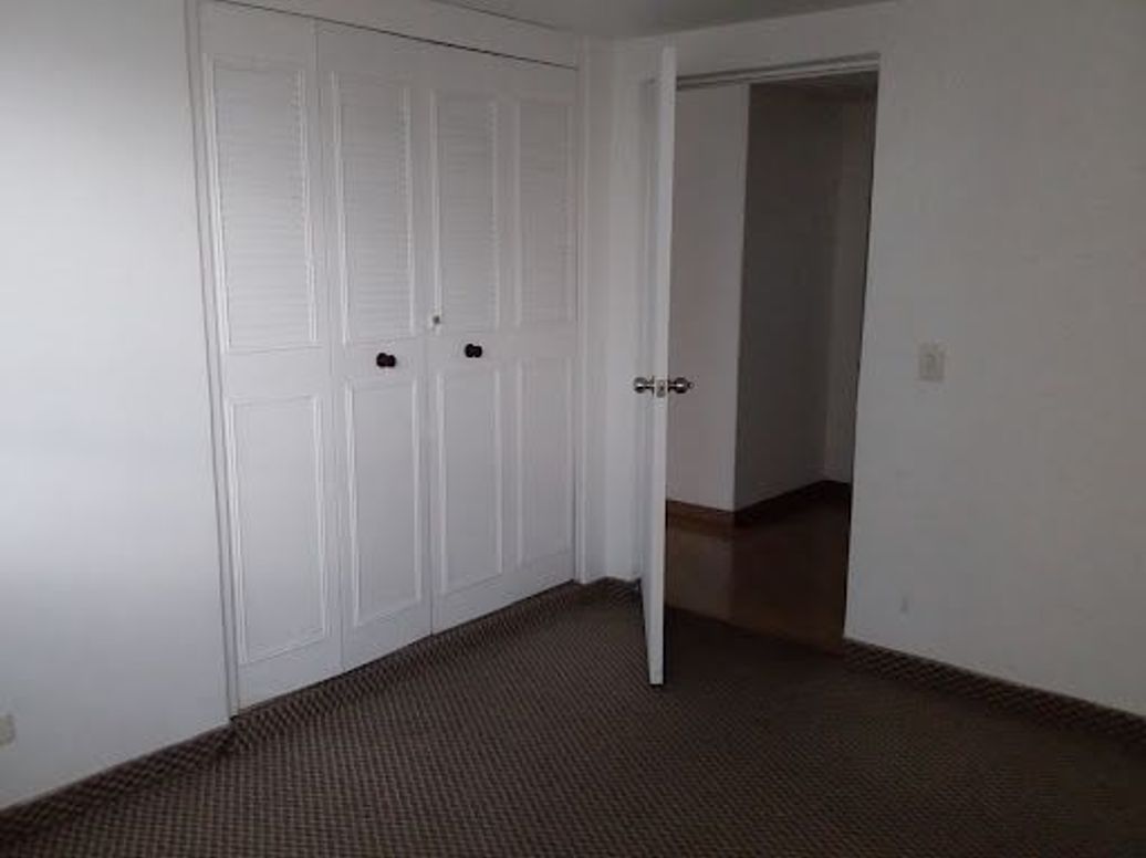 Apartamento de 2 alcobas en venta en Chapinero Alto, Bogotá, 88 m² · foto 10 de 19