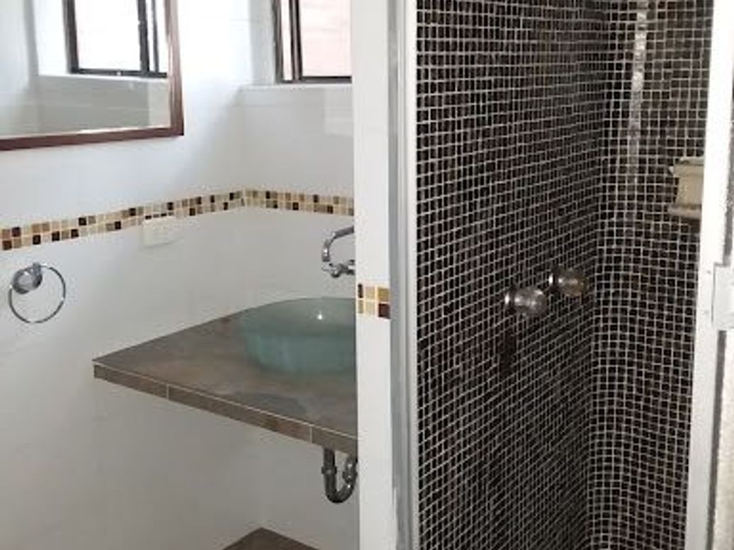 Apartamento de 2 alcobas en venta en Chapinero Alto, Bogotá, 88 m² · foto 18 de 19