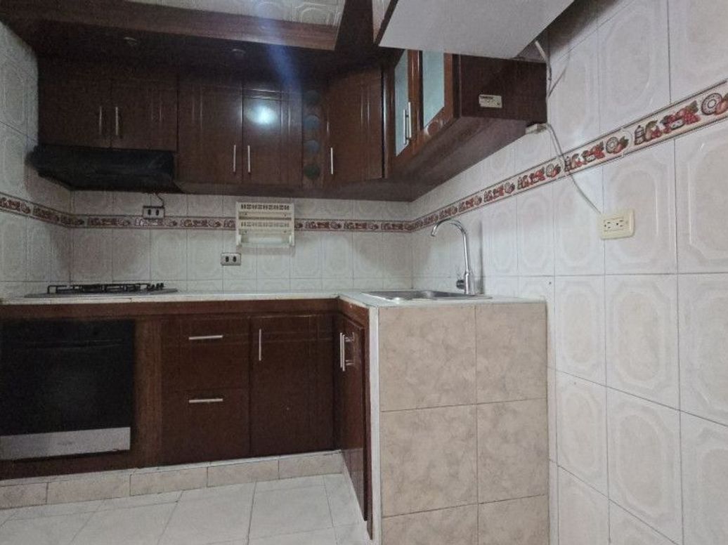 Casa de 3 alcobas en venta en Cr Prados De Castilla Et. Iv, Bogotá, 68 m² · foto 5 de 20