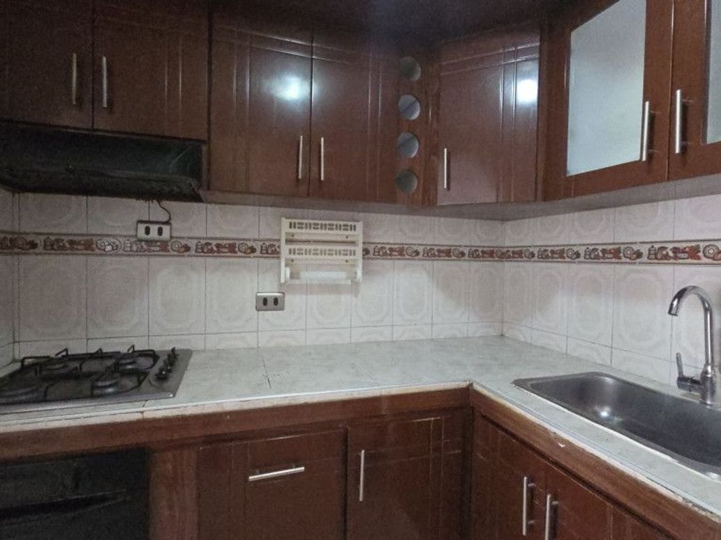 Casa de 3 alcobas en venta en Cr Prados De Castilla Et. Iv, Bogotá, 68 m² · foto 6 de 20