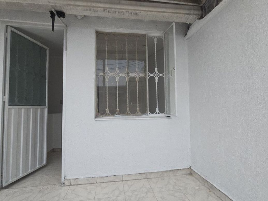 Casa de 3 alcobas en venta en Cr Prados De Castilla Et. Iv, Bogotá, 68 m² · foto 18 de 20