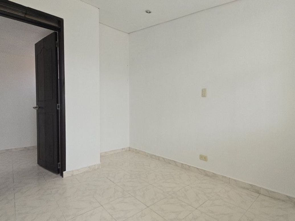 Casa de 3 alcobas en venta en Cr Prados De Castilla Et. Iv, Bogotá, 68 m² · foto 19 de 20