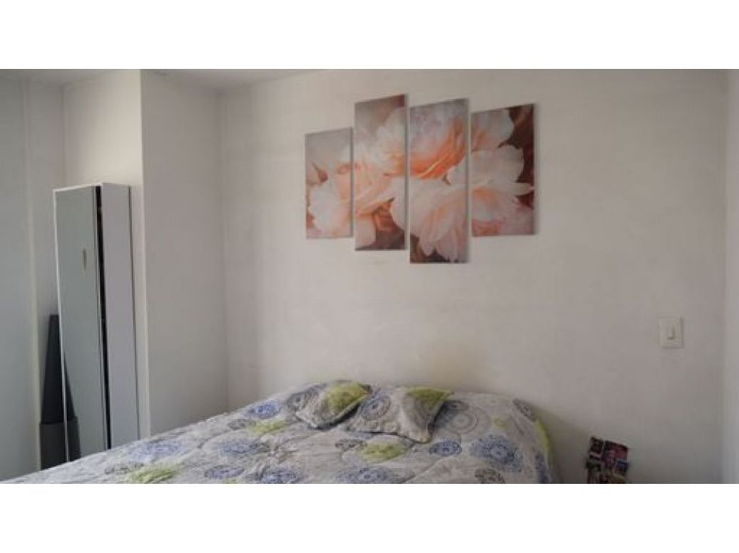 Apartamento de 3 alcobas en venta en Normandía, Bogotá, 81 m² · foto 9 de 11
