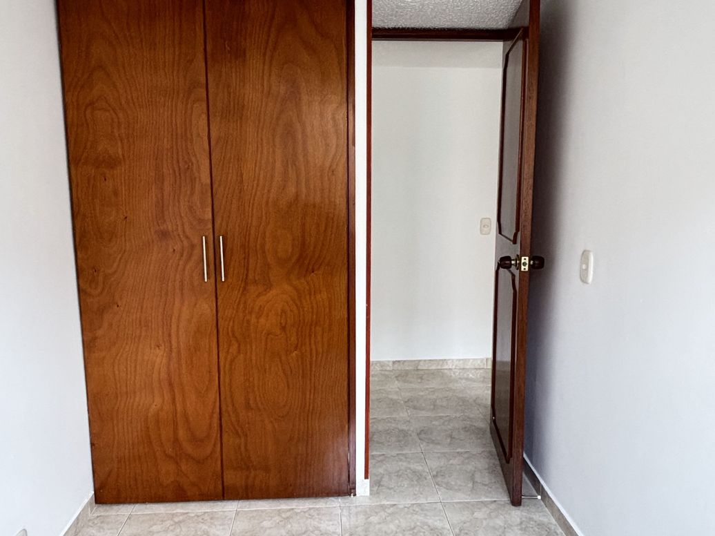 Apartamento de 2 alcobas en venta en Suba, Bogotá, 40 m² · foto 9 de 9