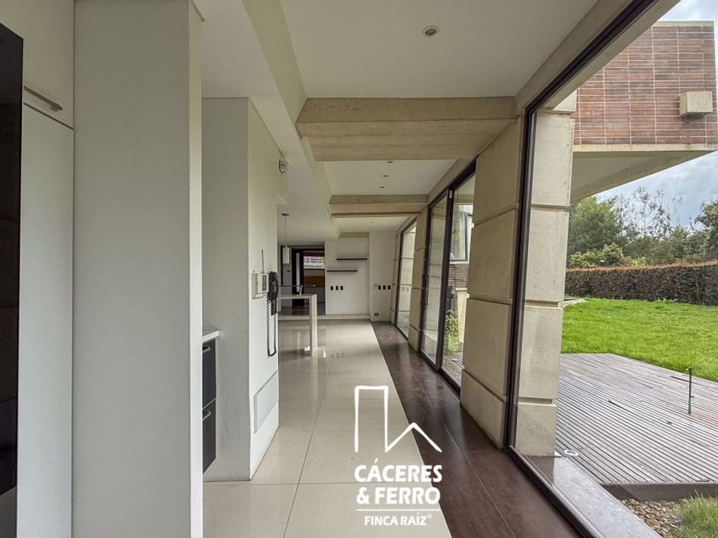 Casa de 4 alcobas en venta en Casa Blanca, Bogotá, 540 m² · foto 5 de 20