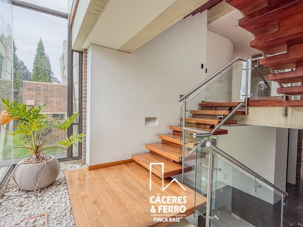 Casa de 4 alcobas en venta en Casa Blanca, Bogotá, 540 m² · foto 10 de 20