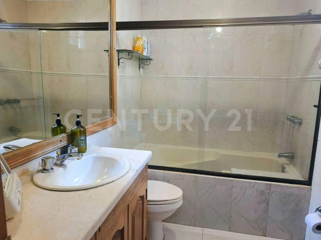Apartamento de 4 alcobas en venta en Santa Barbara, Bogotá, 170 m² · foto 12 de 20
