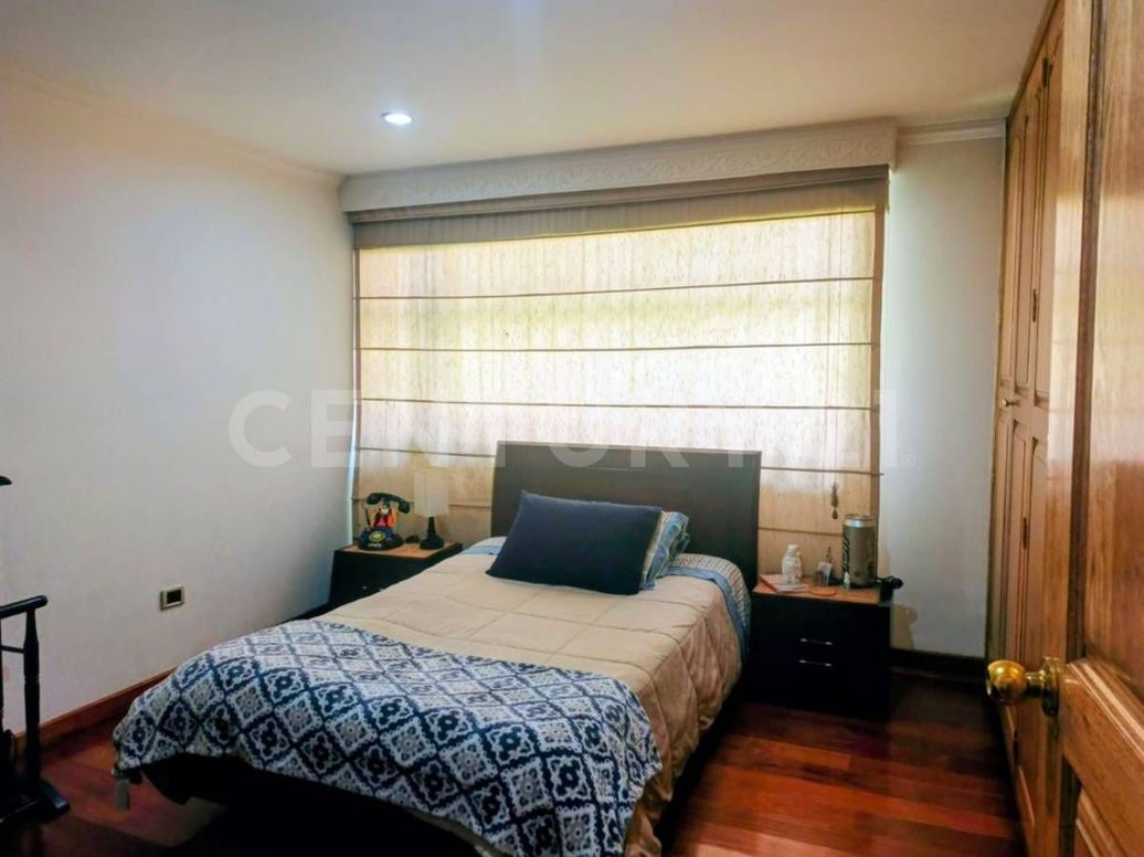 Apartamento de 4 alcobas en venta en Santa Barbara, Bogotá, 170 m² · foto 13 de 20