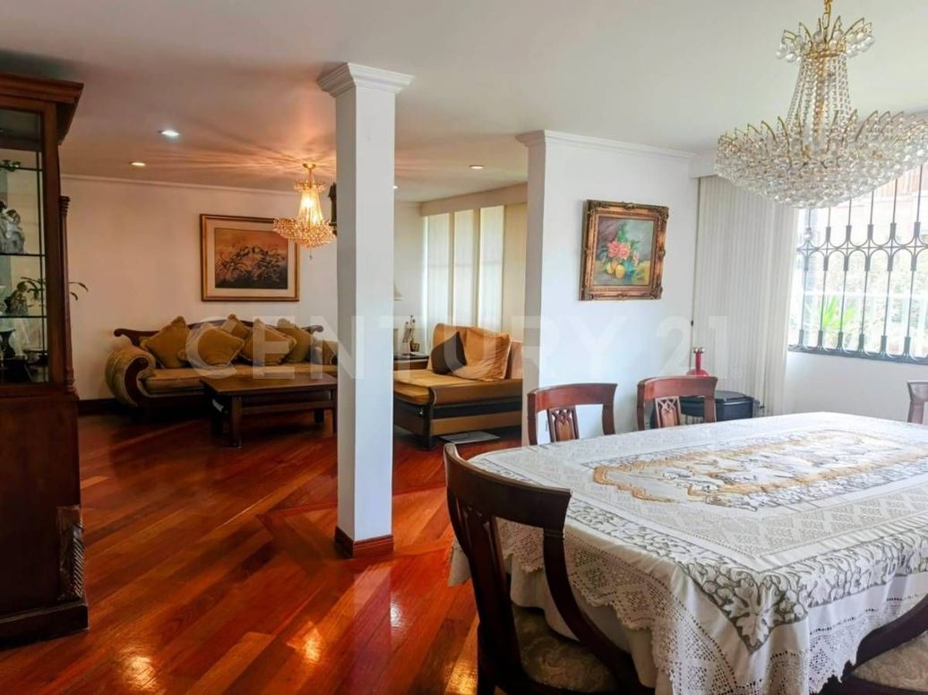 Apartamento de 4 alcobas en venta en Santa Barbara, Bogotá, 170 m² · foto 4 de 20