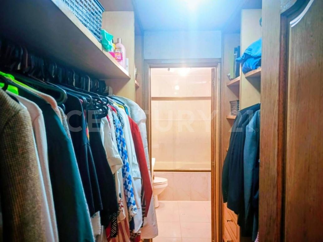 Apartamento de 4 alcobas en venta en Santa Barbara, Bogotá, 170 m² · foto 11 de 20