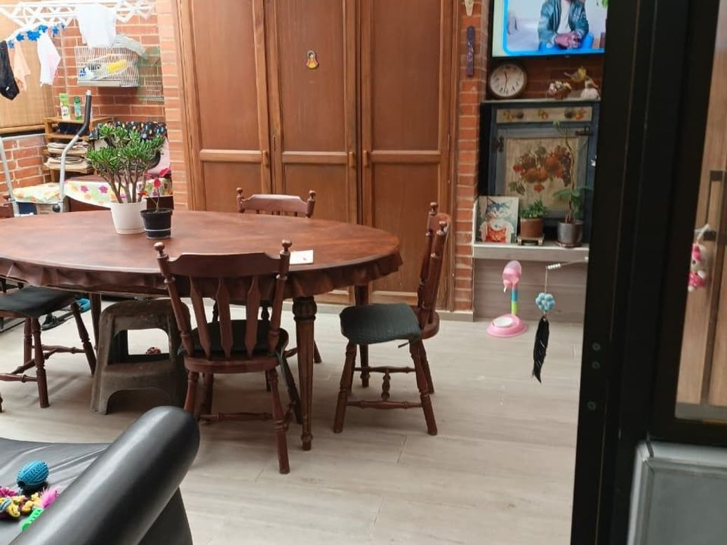 Apartamento de 3 alcobas en venta en Acacias Usaquen, Bogotá, 166 m² · foto 8 de 14