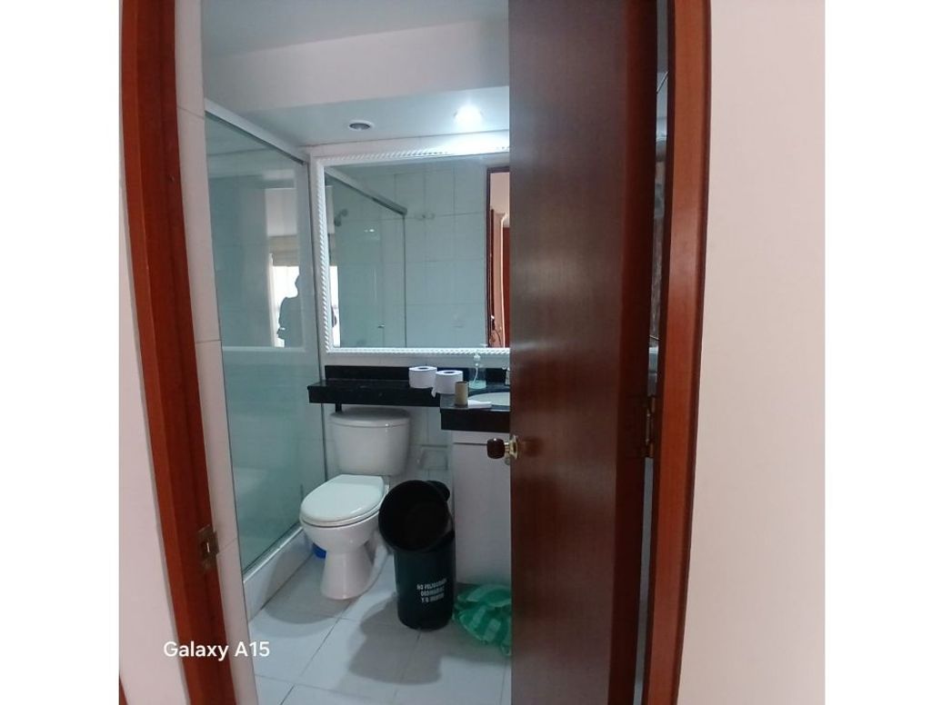Apartamento de 3 alcobas en venta en Ciudad Salitre Occidental, Bogotá, 92 m² · foto 4 de 12