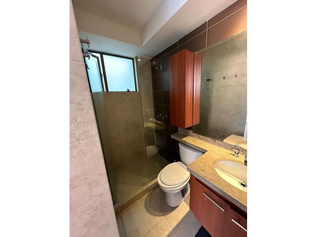 Apartamento de 3 alcobas en venta en Britalia, Bogotá, 81 m² · foto 5 de 19