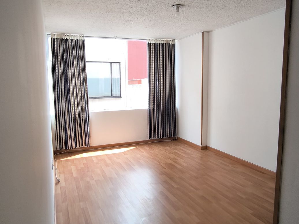 Apartamento de 2 alcobas en venta en El Recuerdo, Bogotá, 62 m² · foto 8 de 12